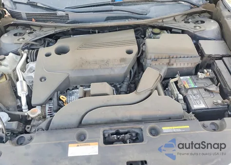 2018 Nissan Altima 2.5 из США, поврежденный, VIN 1N4AL3AP1JC156157